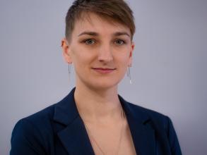 Hannah Wakeling Headshot
